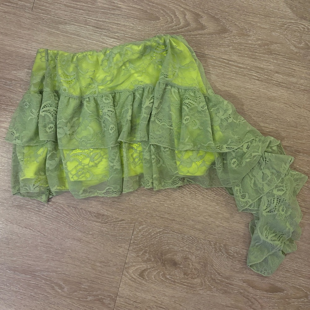 Lace Mini Skirt
